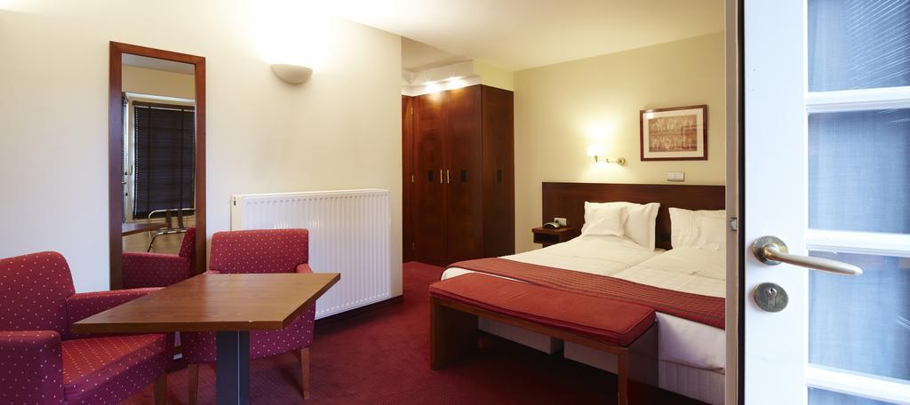 Hotel Ter Driezen Turnhout Bilik gambar